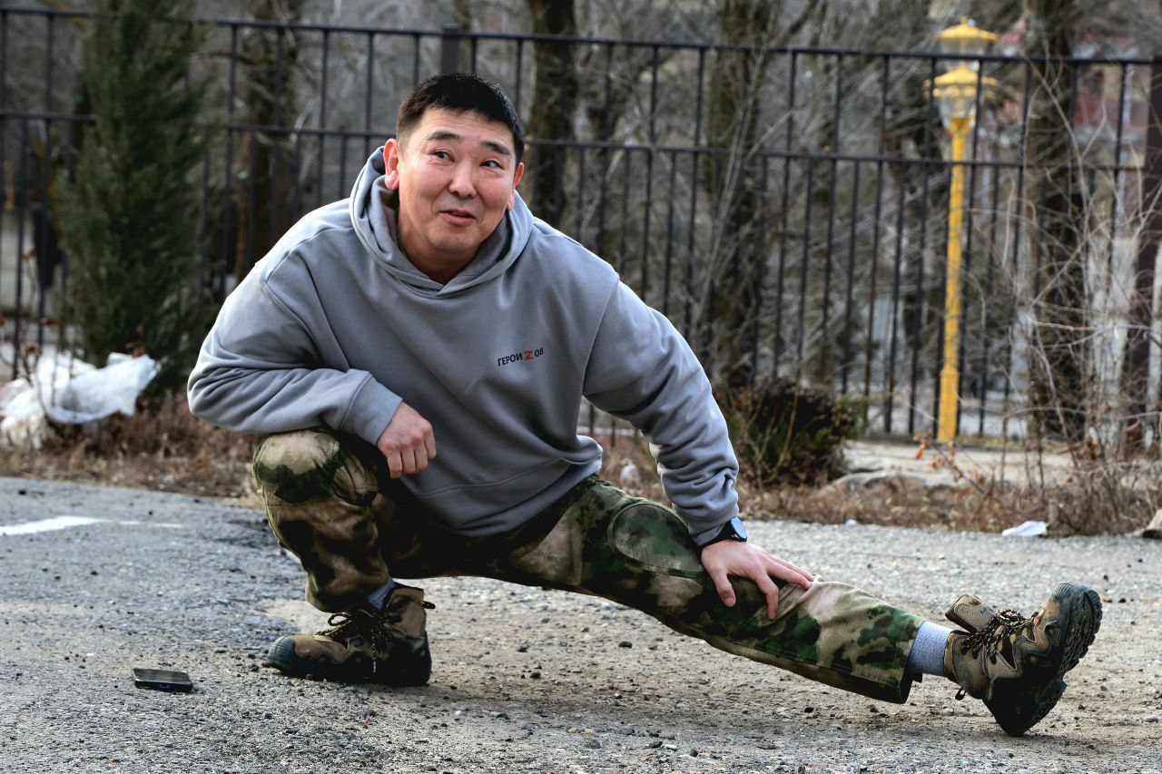 Ветераны СВО, участники программы «Герои-08», начали день с зарядки Ветераны СВО, участники программы «Герои-08», начали день с зарядки