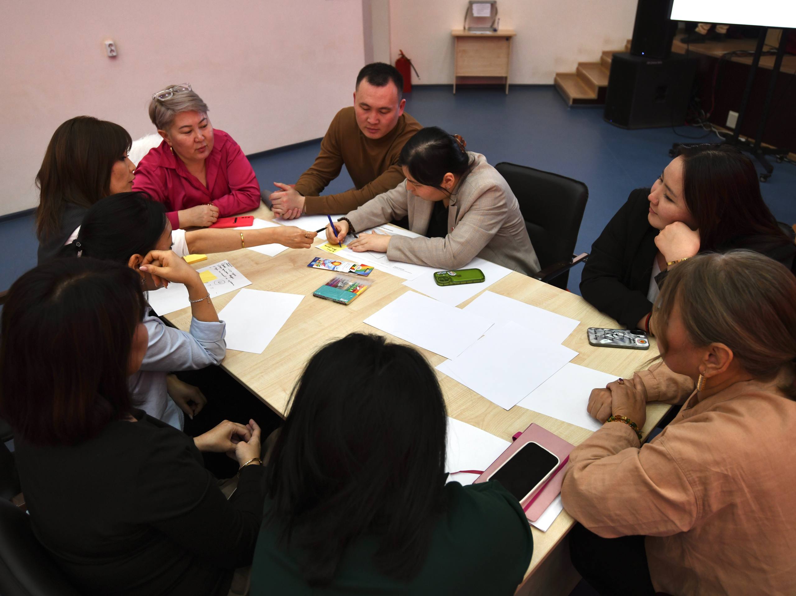 Алдар Лиджиков: Завершили цикл встреч с жителями Элисты, где каждый мог предложить свои идеи по благоустройству мемориального комплекса «Исход и Возвращение» Алдар Лиджиков: Завершили цикл встреч с жителями Элисты, где каждый мог предложить свои идеи по благоустройству мемориального комплекса «Исход и Возвращение»