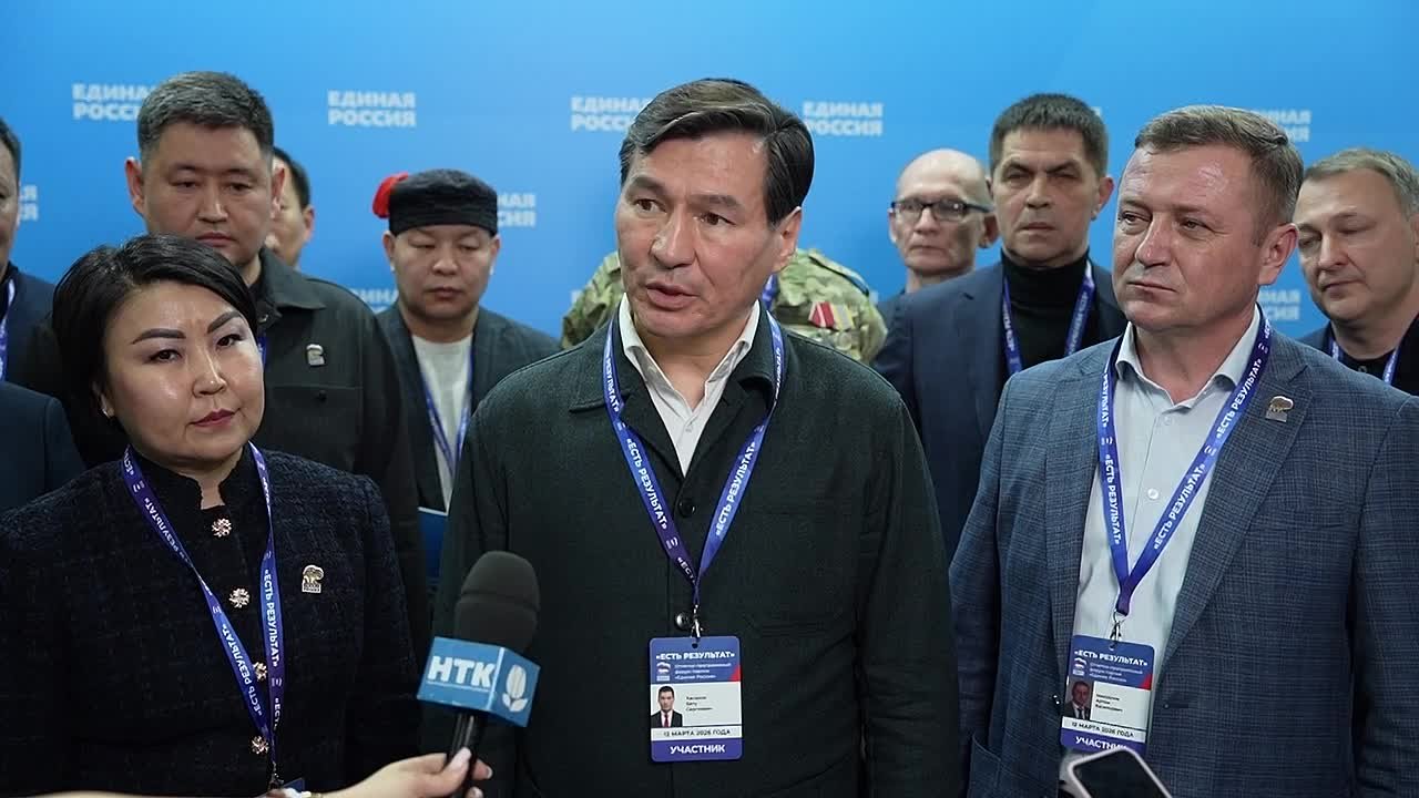 Глава Республики Калмыкия Бату Хасиков подвел итоги участия делегации региона в отчетно-программном форуме партии «Единая Россия» «Есть результат!» в Ростове-на-Дону