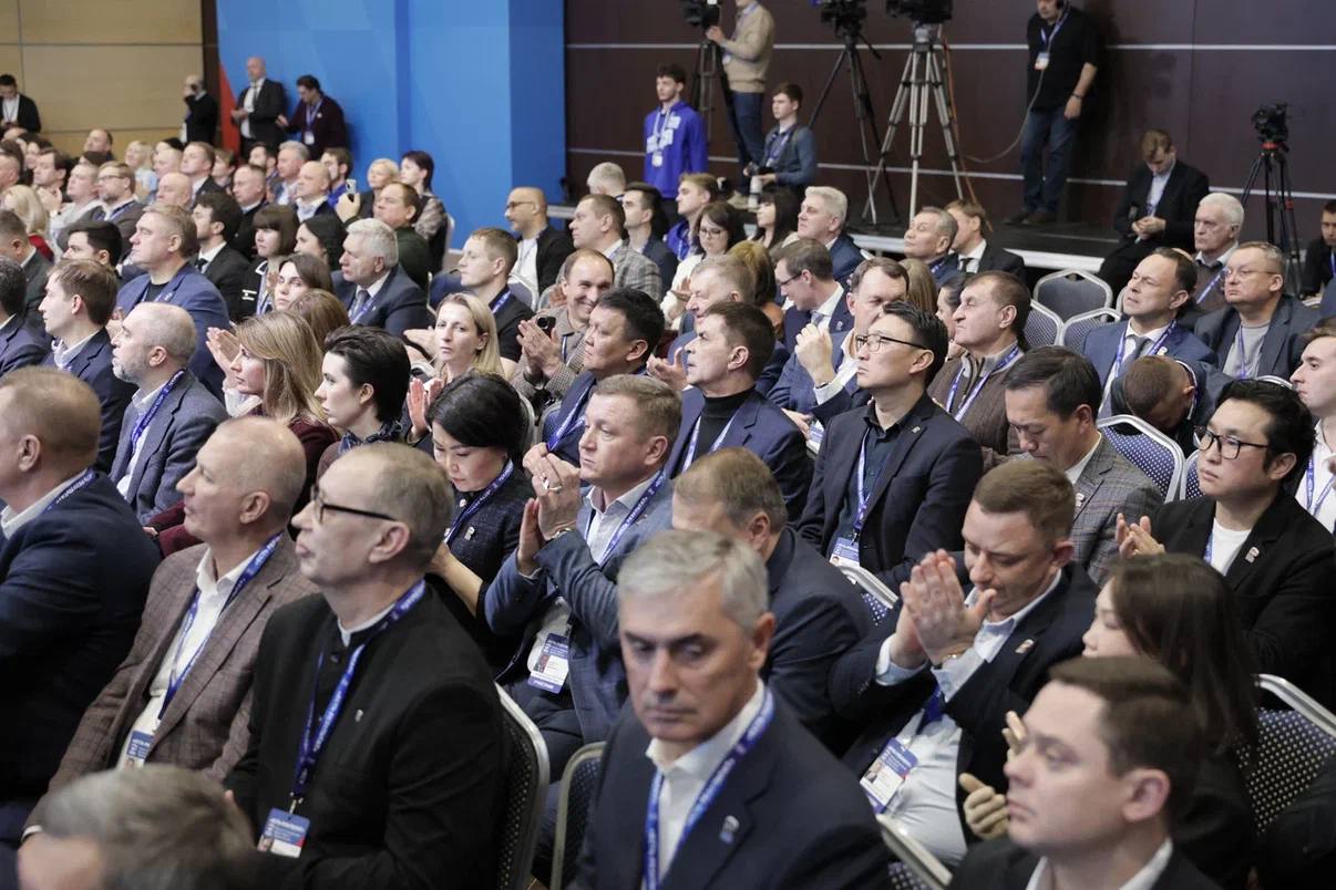 В минувший четверг в Ростове-на-Дону состоялся окружной отчетно-выборный форум партии «Единая Россия» «Есть результат!» В минувший четверг в Ростове-на-Дону состоялся окружной отчетно-выборный форум партии «Единая Россия» «Есть результат!»