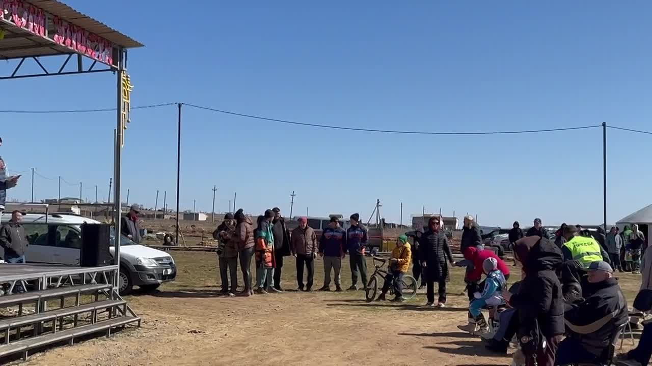 В Элисте проходит I этап Открытого кубка ДОСААФ России по мотоспорту