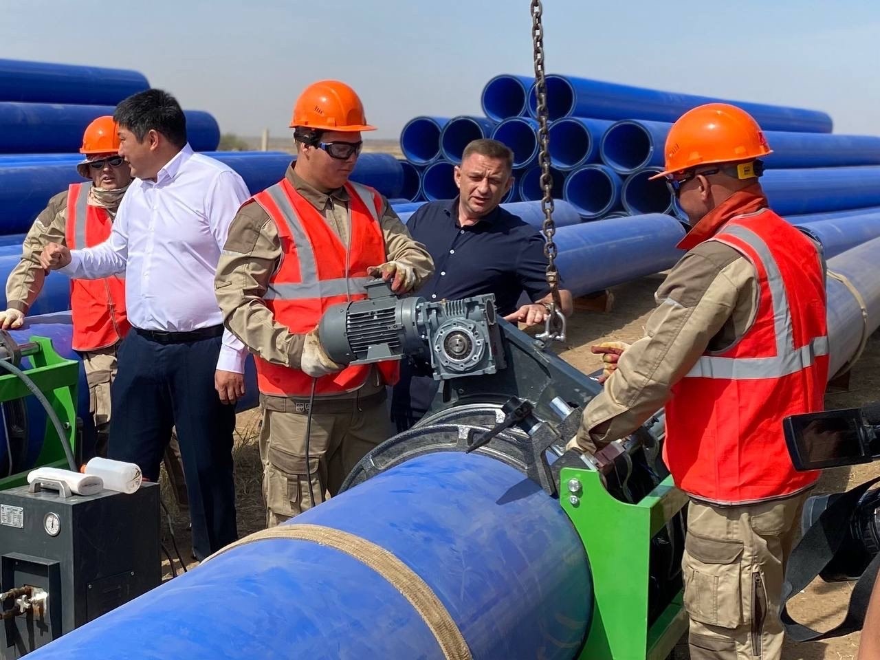 Максим Сорокин: Уважаемые работники ЖКХ Элисты! Максим Сорокин: Уважаемые работники ЖКХ Элисты!