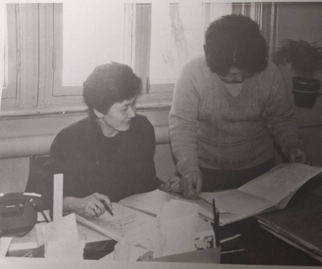 Поздравляем с профессиональным праздником - Днем работников бытового обслуживания населения и жилищнокоммунального хозяйства Поздравляем с профессиональным праздником - Днем работников бытового обслуживания населения и жилищнокоммунального хозяйства