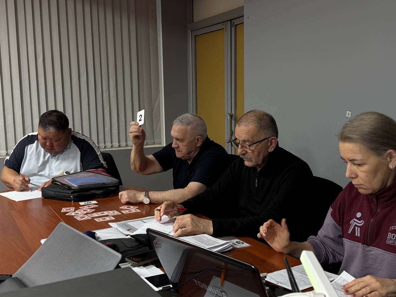 В Ойрат-Арене проходит жеребьёвка первенства Южного федерального округа по боксу среди юношей и девушек 13–14 лет В Ойрат-Арене проходит жеребьёвка первенства Южного федерального округа по боксу среди юношей и девушек 13–14 лет