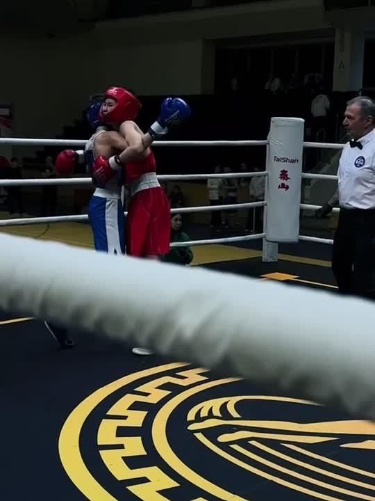 Готовим кулаки и голосовые связки!