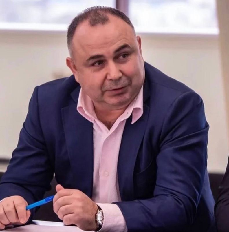 Сегодня свой день рождения отмечает руководитель Федерации бокса Республики Калмыкия — Мутали Сусаров