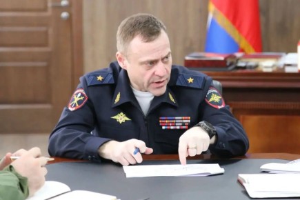 Министр внутренних дел по Республике Калмыкия генерал-майор полиции Дмитрий Григорьев провел оперативное совещание по вопросам обеспечения общественной безопасности при проведении масштабного спортивного мероприятия
