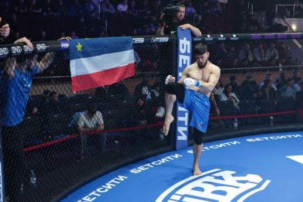 1 БОЙ: ММА. 70 кг. Сергей Келеш (Молдова) Артур Генжеев (Россия) ПОБЕДИТЕЛЬ: Сергей Келеш (Молдова)