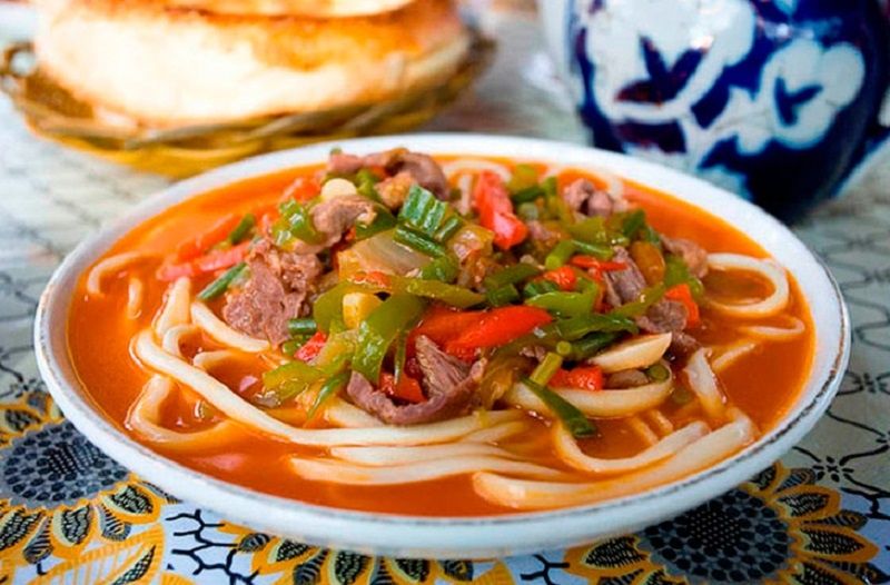 Лагман: как домашняя лапша приносит восточный вкус на ваш стол