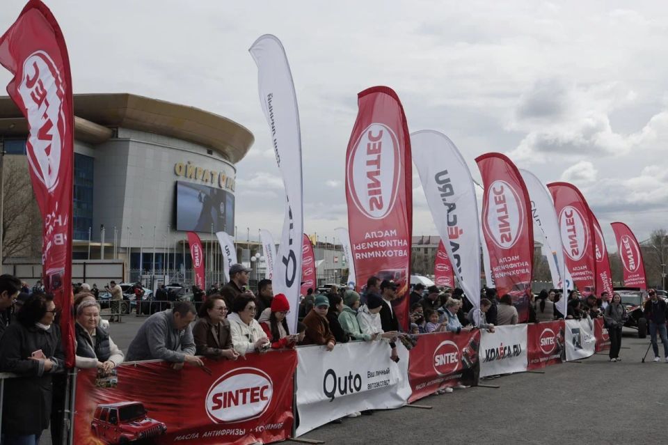 Элиста стала точкой старта первого этапа Кубка России по ралли-рейдам «Дикий тюльпан»