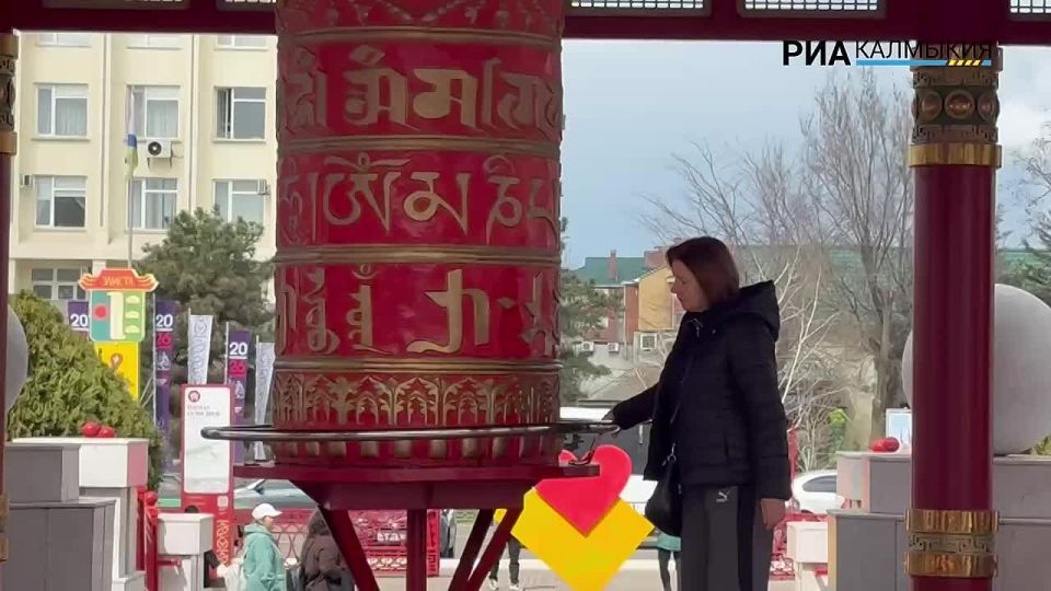 Фестиваль тюльпанов продолжает объединять людей со всей страны