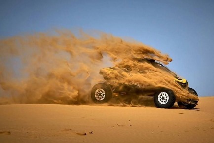 Первый внедорожный марафон проходит в Калмыкии!