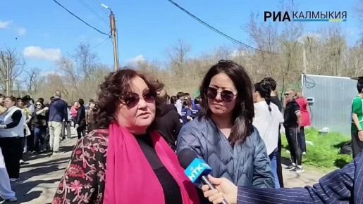 О значении сегодняшнего события и его особой атмосфере рассказала директор Элистинского лицея Софья Анжирова