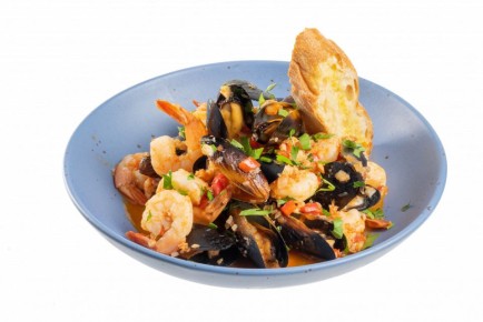 С ароматом моря: приготавливаем рыбное рагу