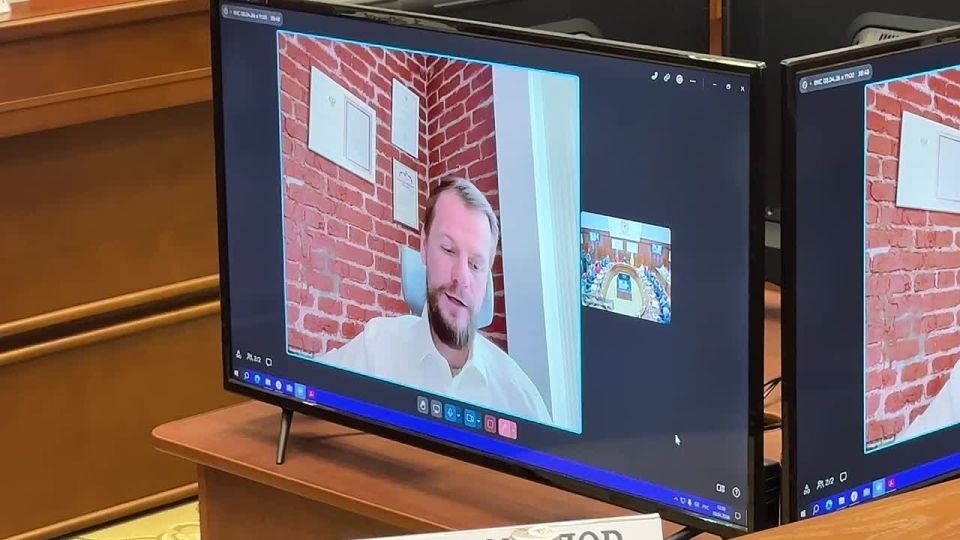 Заместитель генерального директора Российского общества «Знание» Георгий Будный высоко оценил работу калмыцкого филиала