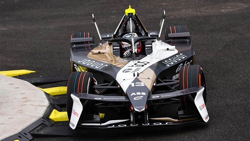 �� ����� � ����� ���� �Jaguar� � ������� �� E-Prix � �������