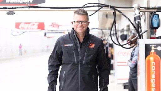 ���� ������ ��������� ������� � Supercars, �������� ���� � ������� ����������