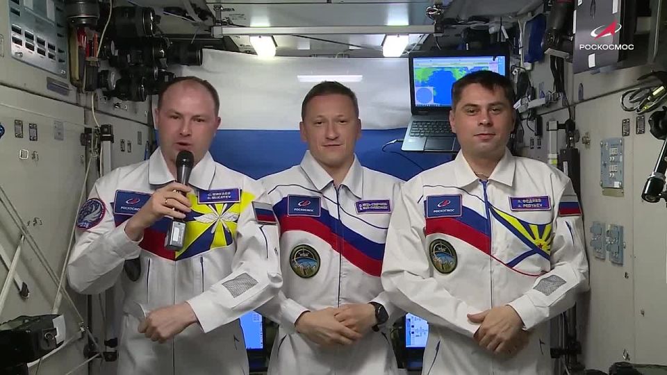 �������, 12 ������, ������ �������� ���� ������������