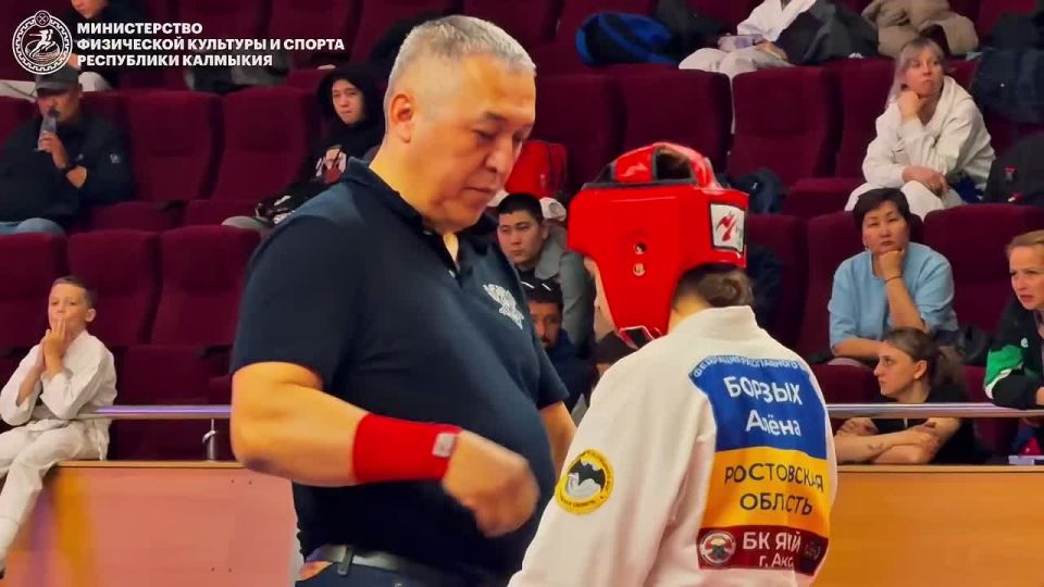 � ������ �� ���� ������-������ ��������� ��������������� ������ �� ����������� ��� ����� ������ � �������, ����������� 65-����� ������� ������ �������� � ������