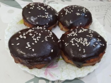 Вафли с черной смородиной: домашний десерт в шоколадной глазури