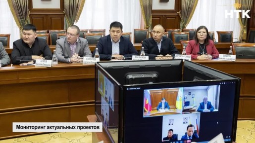 Глава Калмыкии провел рабочее совещание по строительству социальных и инфраструктурных объектов в Калмыкии