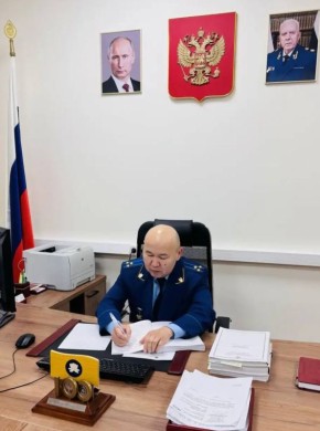 Прокуратура Лаганского района утвердила обвинительное заключение в отношении директора автошколы по делам о коммерческом подкупе и подделке документов