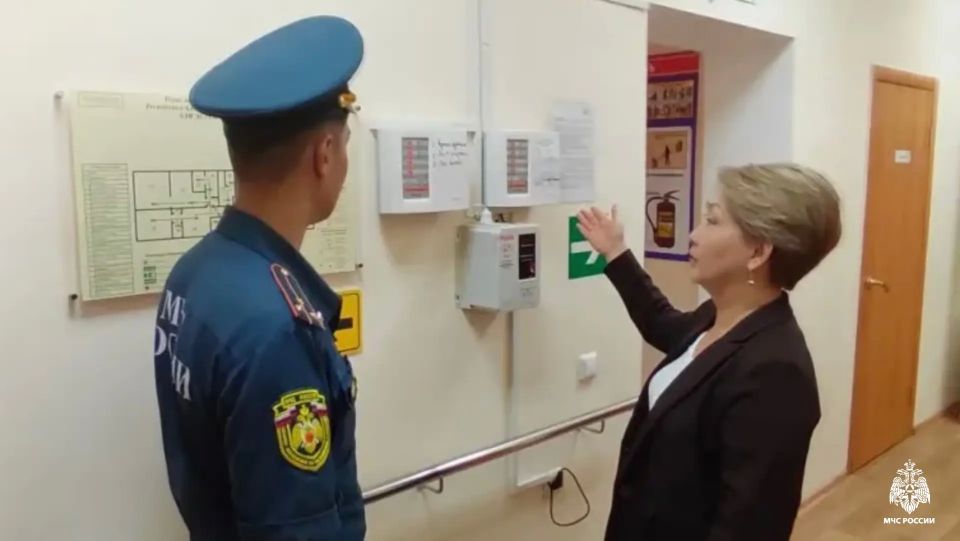 Инспекторы госпожнадзора провели выездную проверку по соблюдению требований пожарной безопасности в Республиканском Центре содействия семейному воспитанию Инспекторы госпожнадзора провели выездную проверку по соблюдению требований пожарной безопасности в Республиканском Центре содействия семейному воспитанию