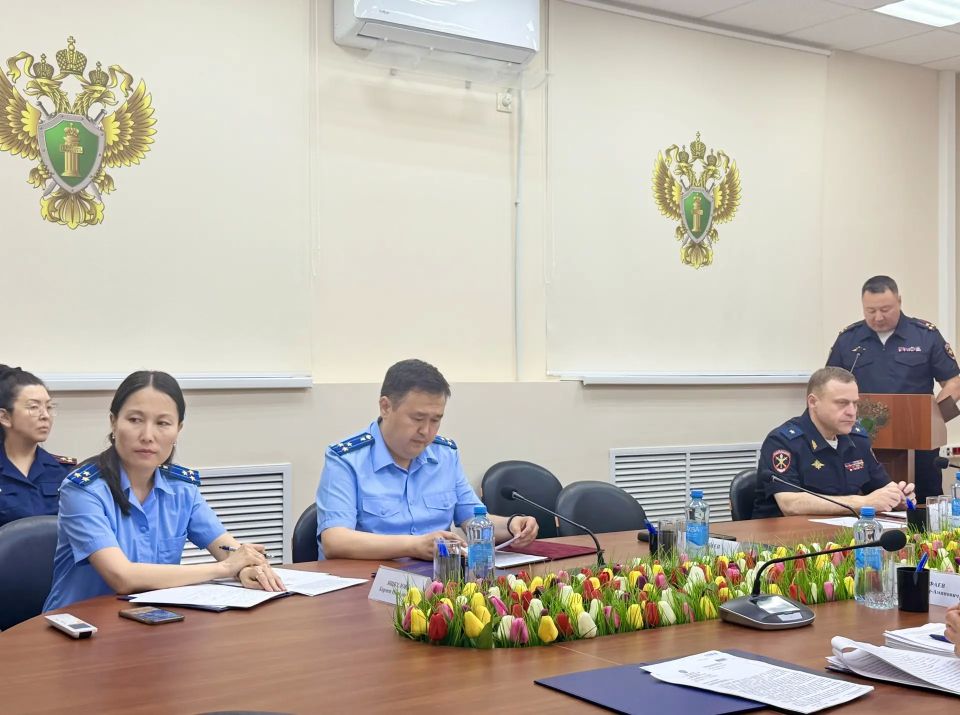 В прокуратуре Республики Калмыкия проведено координационное совещание по вопросам борьбы с кражами и мошенничеством В прокуратуре Республики Калмыкия проведено координационное совещание по вопросам борьбы с кражами и мошенничеством