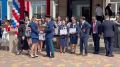 Прокурор Республики Калмыкия поздравил выпускников первого прокурорского класса с последним звонком
