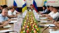 С коллегами начинаем очередную рабочую неделю с еженедельного аппаратного совещания в Администрации города Элисты