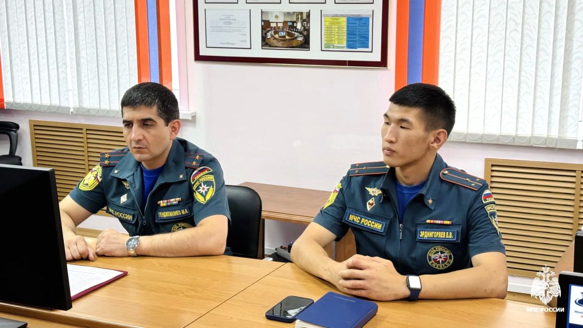 Представители Молодежного совета Главного управления МЧС России по Республике Калмыкия приняли участие во всероссийском заседании Молодежного совета МЧС России, которое прошло в формате видеоконференции Представители Молодежного совета Главного управления МЧС России по Республике Калмыкия приняли участие во всероссийском заседании Молодежного совета МЧС России, которое прошло в формате видеоконференции