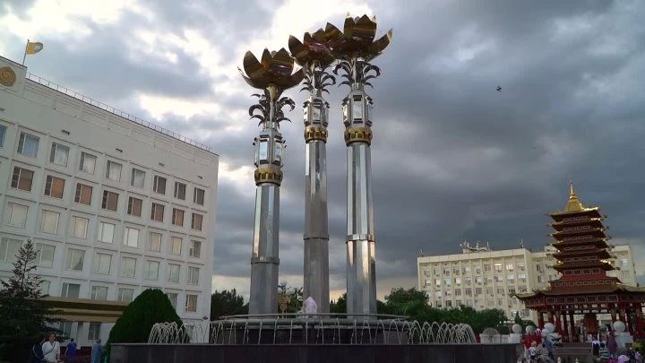 Давайте вместе прогуляемся по парку «Дружба»? Давайте вместе прогуляемся по парку «Дружба»?