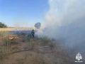 Калмыцкие огнеборцы потушили пожар в Троицком