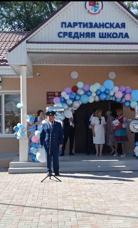Сегодня, 1 сентября 2026 года, работники органов прокуратуры республики приняли участие в торжественных линейках, посвященных началу учебного года в школах республики Сегодня, 1 сентября 2026 года, работники органов прокуратуры республики приняли участие в торжественных линейках, посвященных началу учебного года в школах республики