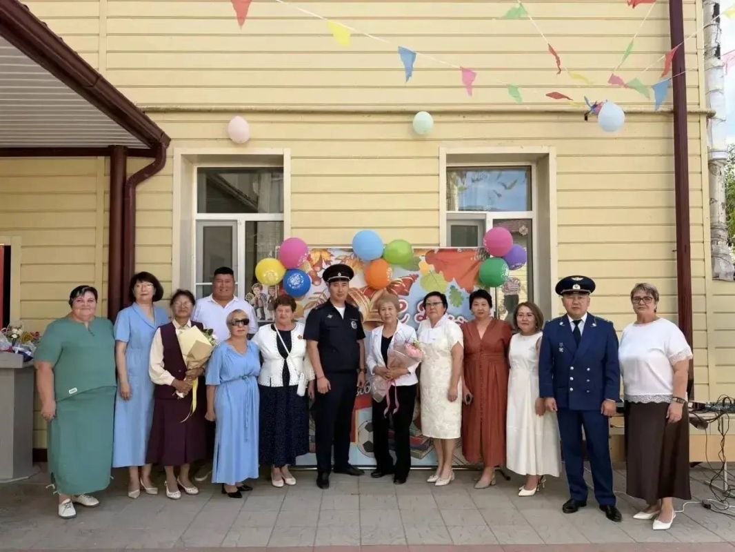 Сегодня, 1 сентября 2026 года, работники органов прокуратуры республики приняли участие в торжественных линейках, посвященных началу учебного года в школах республики Сегодня, 1 сентября 2026 года, работники органов прокуратуры республики приняли участие в торжественных линейках, посвященных началу учебного года в школах республики