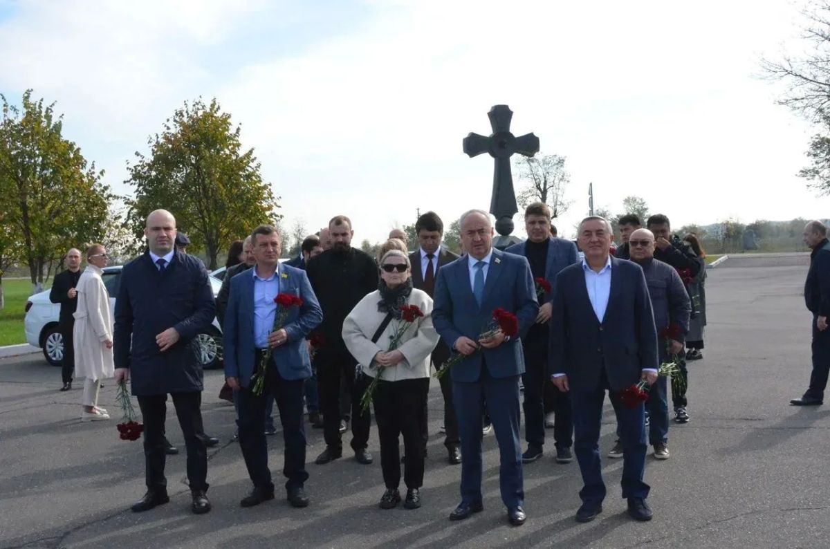 Сегодня День солидарности в борьбе с терроризмом Сегодня День солидарности в борьбе с терроризмом
