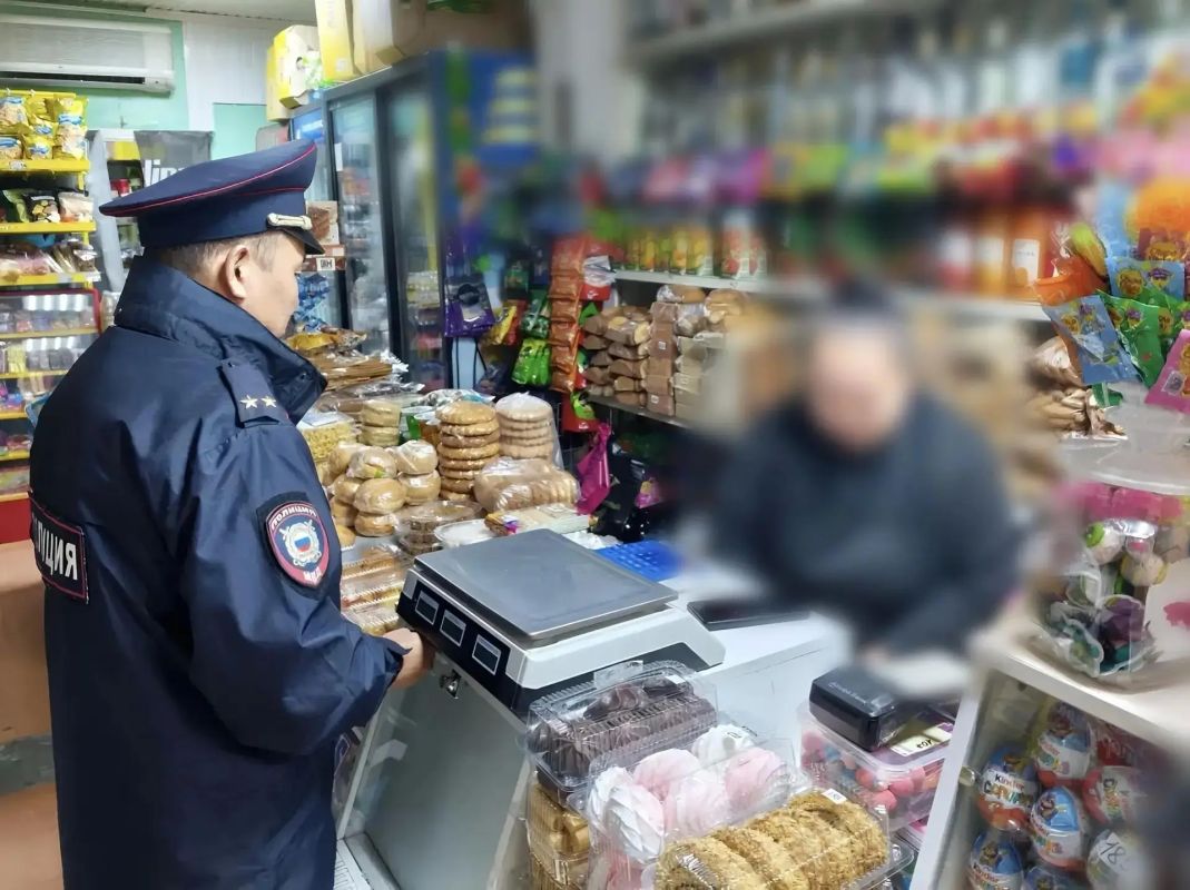 Два факта незаконной реализации алкогольной продукции выявлены полицейскими Калмыкии в ходе рейдовых мероприятий Два факта незаконной реализации алкогольной продукции выявлены полицейскими Калмыкии в ходе рейдовых мероприятий