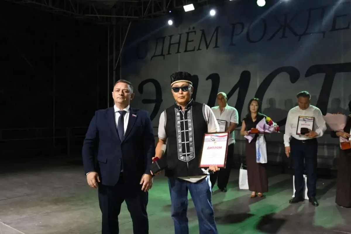 В Элисте назвали «Человека года — 2026»! В Элисте назвали «Человека года — 2026»!