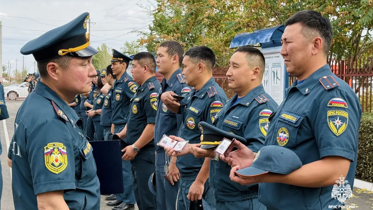 Сотрудники МЧС Калмыкии к обеспечению безопасности в дни голосования готовы Сотрудники МЧС Калмыкии к обеспечению безопасности в дни голосования готовы