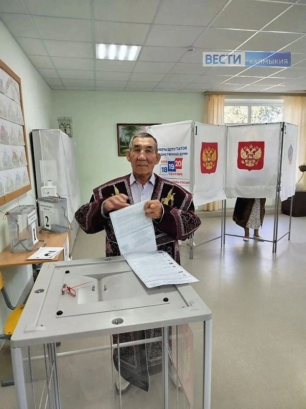 Выборы в Лагани начались с особой атмосферой: на избирательных участках многолюдно с первых часов Выборы в Лагани начались с особой атмосферой: на избирательных участках многолюдно с первых часов