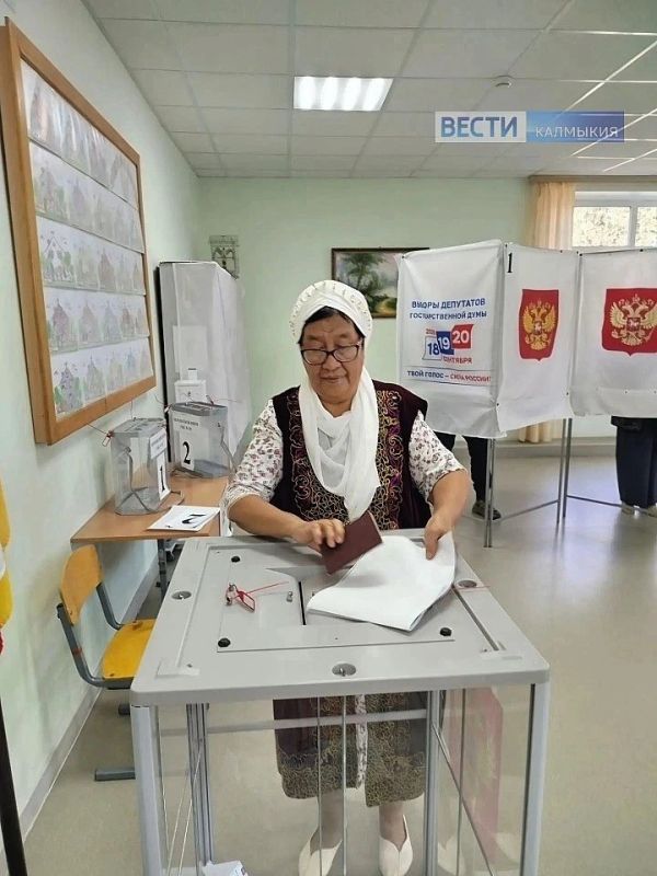 Выборы в Лагани начались с особой атмосферой: на избирательных участках многолюдно с первых часов Выборы в Лагани начались с особой атмосферой: на избирательных участках многолюдно с первых часов
