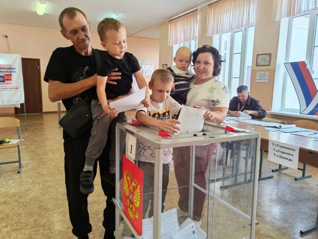 Голосование на выборах депутатов Государственной Думы Федерального Собрания Российской Федерации девятого созыва завершилось Голосование на выборах депутатов Государственной Думы Федерального Собрания Российской Федерации девятого созыва завершилось