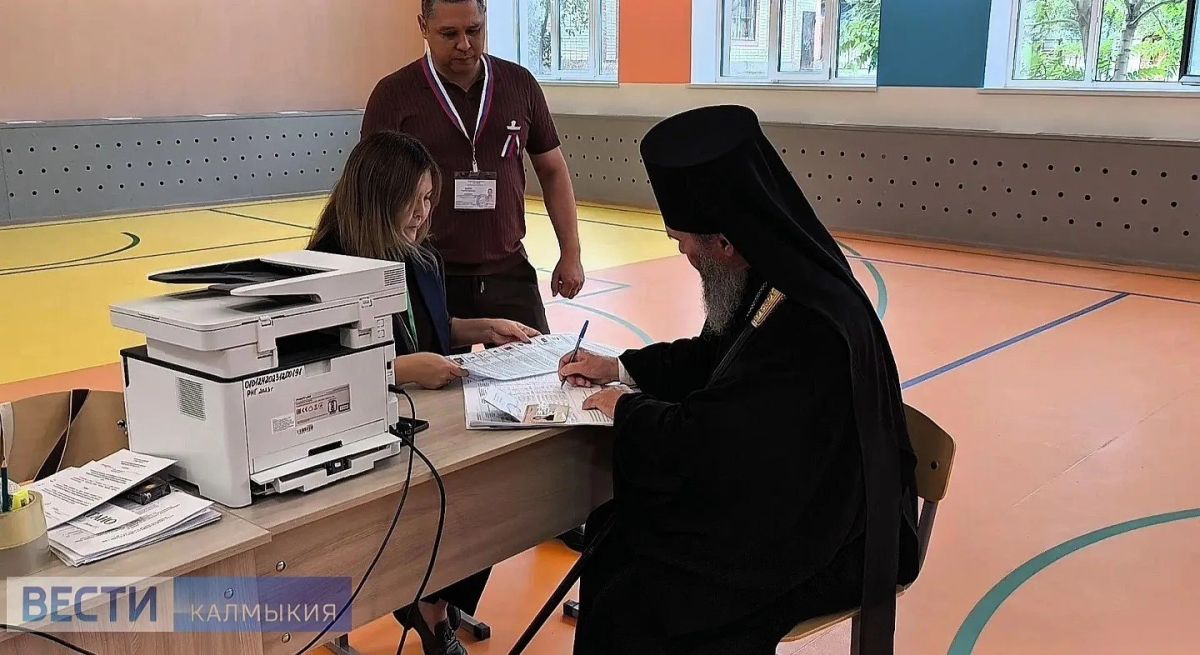 Архиепископ Юстиниан проголосовал на выборах Архиепископ Юстиниан проголосовал на выборах