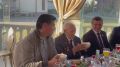 С пиалой горячего калмыцкого чая — по доброй традиции