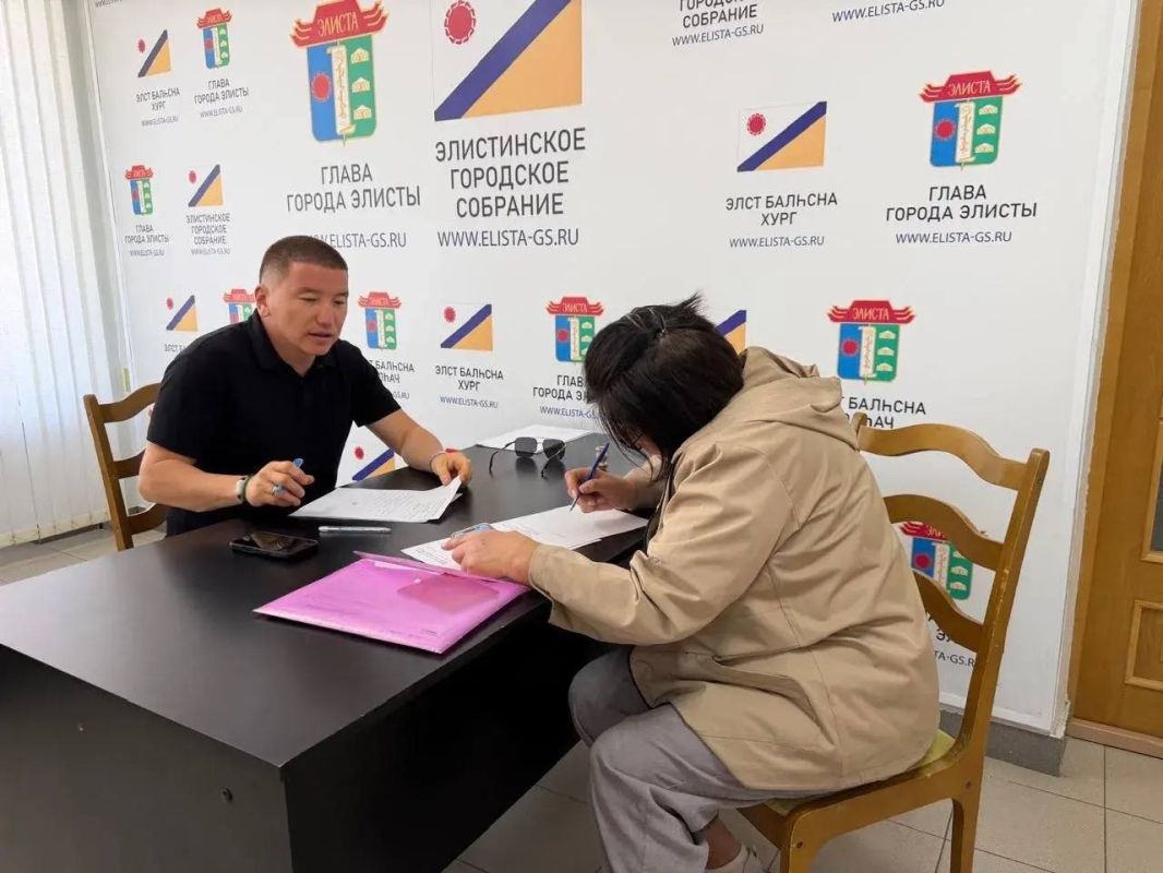 Провёл очередной приём граждан Провёл очередной приём граждан