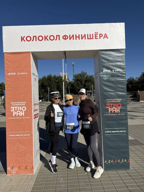 Медицинские сотрудники выбирают движение и здоровый образ жизни Медицинские сотрудники выбирают движение и здоровый образ жизни