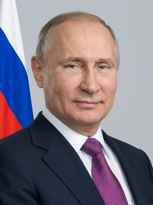 Сегодня день рождения Президента Российской Федерации Владимира Владимировича Путина