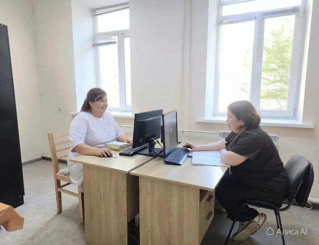 В Калмыкии в рамках акции «Розовая лента» выявили два случая рака молочной железы В Калмыкии в рамках акции «Розовая лента» выявили два случая рака молочной железы