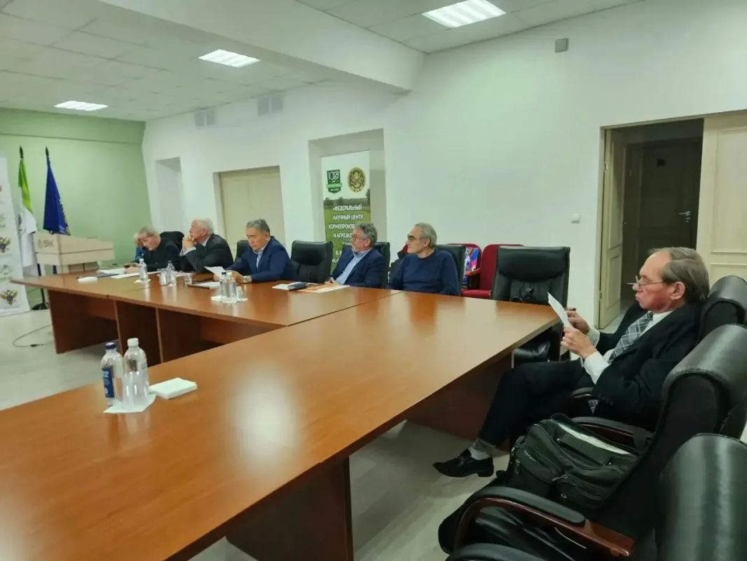 Минприроды Калмыкии приняло участие в круглом столе по восстановлению деградированных земель Минприроды Калмыкии приняло участие в круглом столе по восстановлению деградированных земель