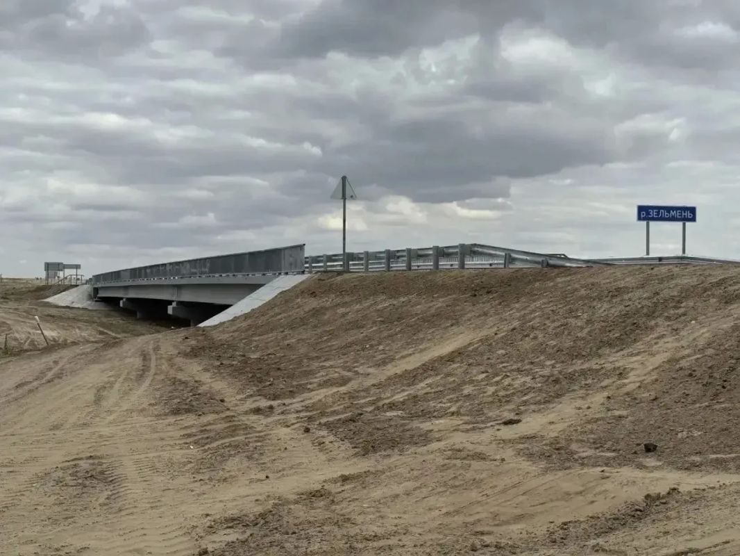 В Калмыкии в 2026 году отремонтировали более 19 км региональных дорог В Калмыкии в 2026 году отремонтировали более 19 км региональных дорог